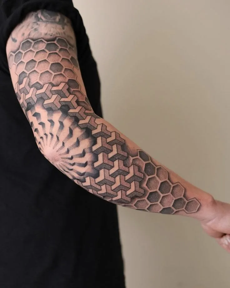 Tatuagem blackwork feita por DARK INK TATTOO